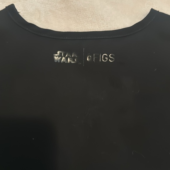 FIGS Darther Vader top size small NWOT - Picture 5 of 6